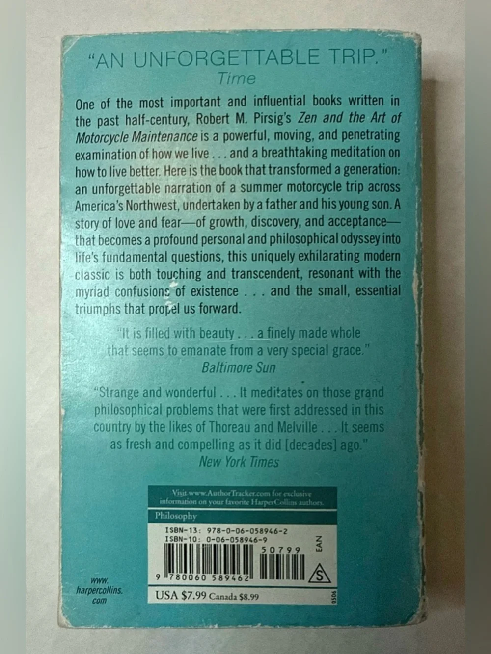 Zen and the Art of Motorcycle Maintenance: An Inquiry into Values Paperback Book